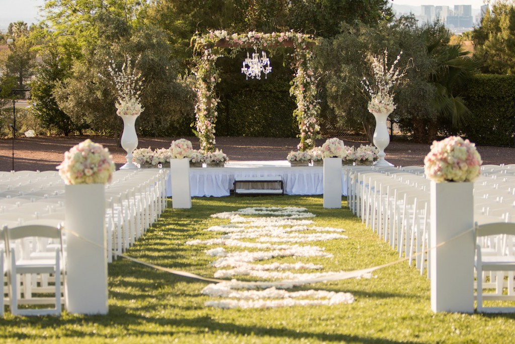 Las Vegas Spring Wedding By Dzign Wedding Design Las Vegas