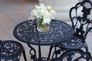 Bistro Table & Chairs (2)