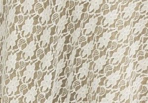 Ivory Lace Runner