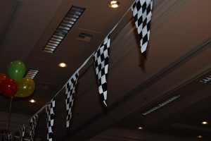 PENNANT ROPE CHECKERED 100´